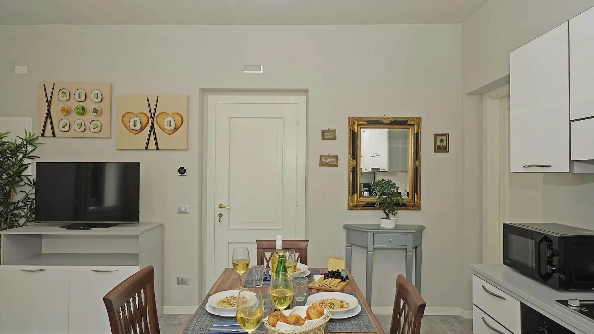 Villa Caterina Apartments By Wonderful Italy Desenzano del Garda