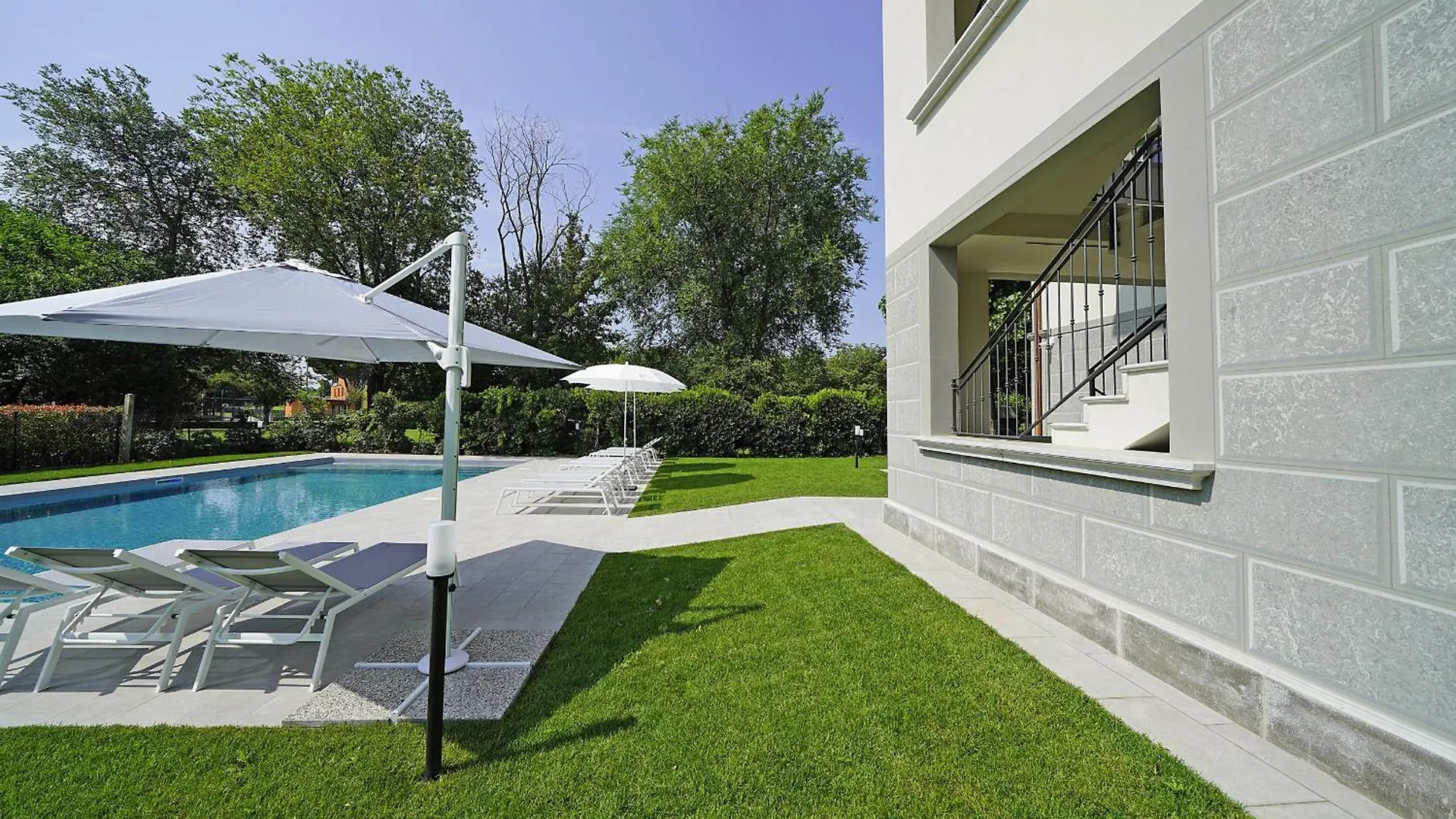Villa Caterina Apartments By Wonderful Italy Desenzano del Garda