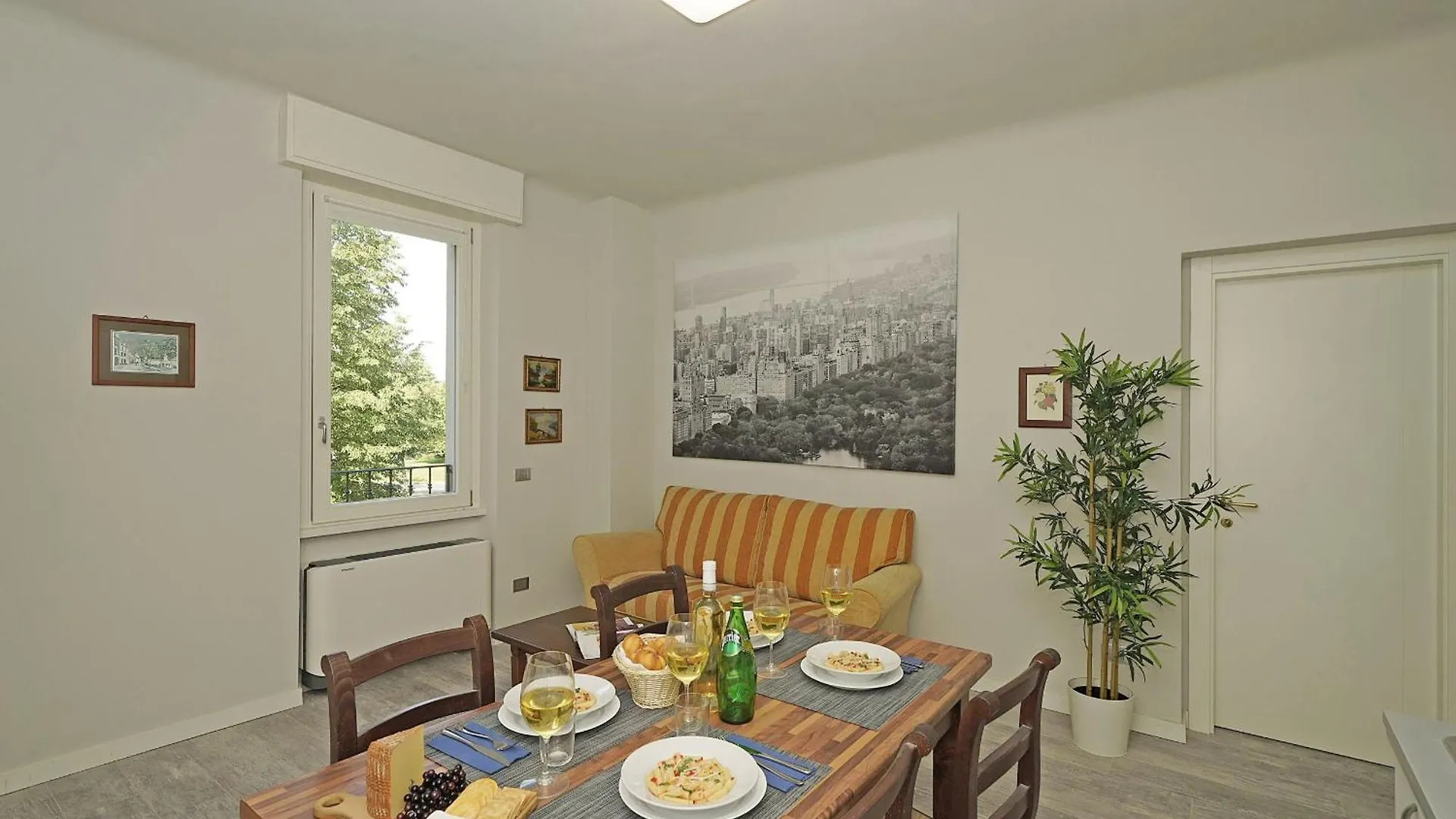 Villa Caterina Apartments By Wonderful Italy Desenzano del Garda