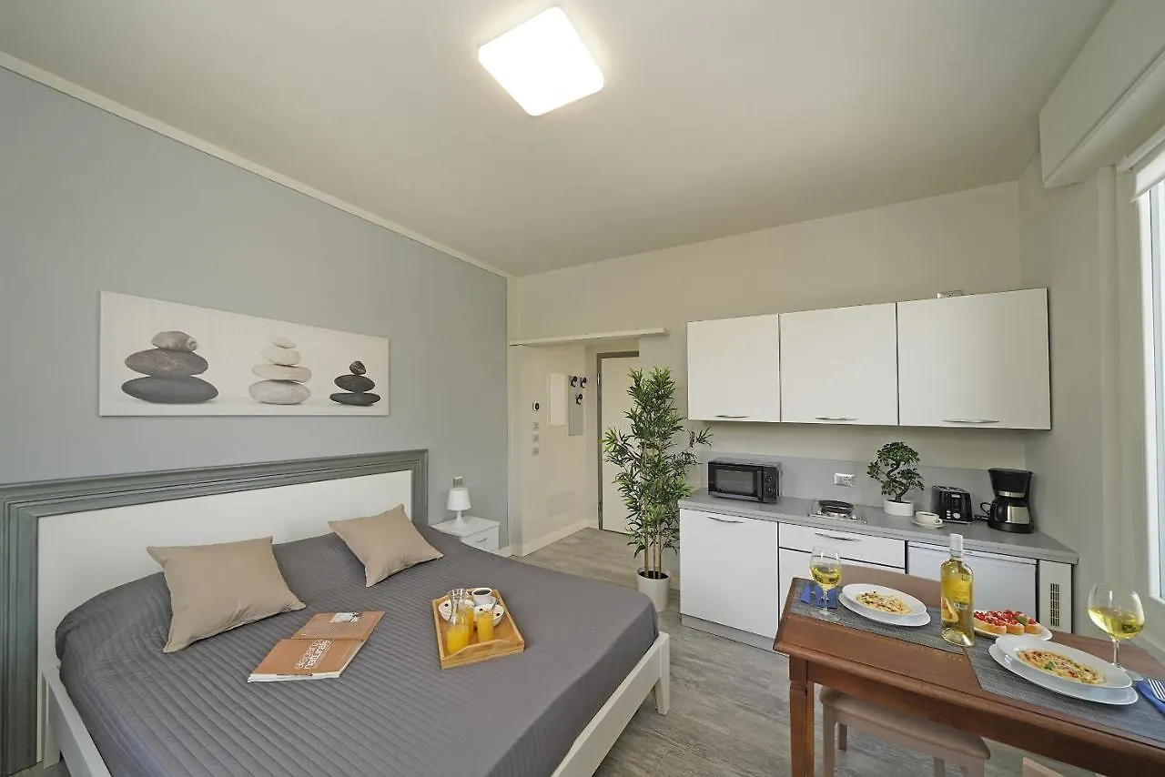 Villa Caterina Apartments By Wonderful Italy Desenzano del Garda