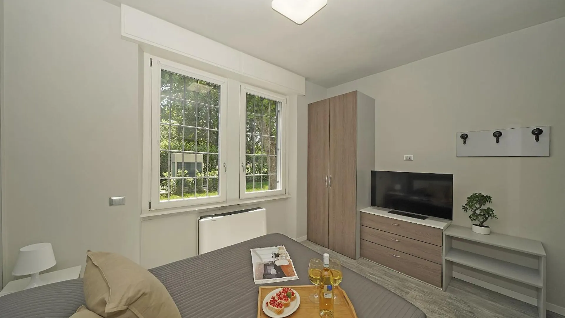 Villa Caterina Apartments By Wonderful Italy Desenzano del Garda
