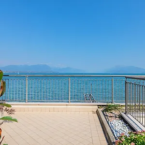  Apartment Residenza Miralago Ii By Wonderful Italy