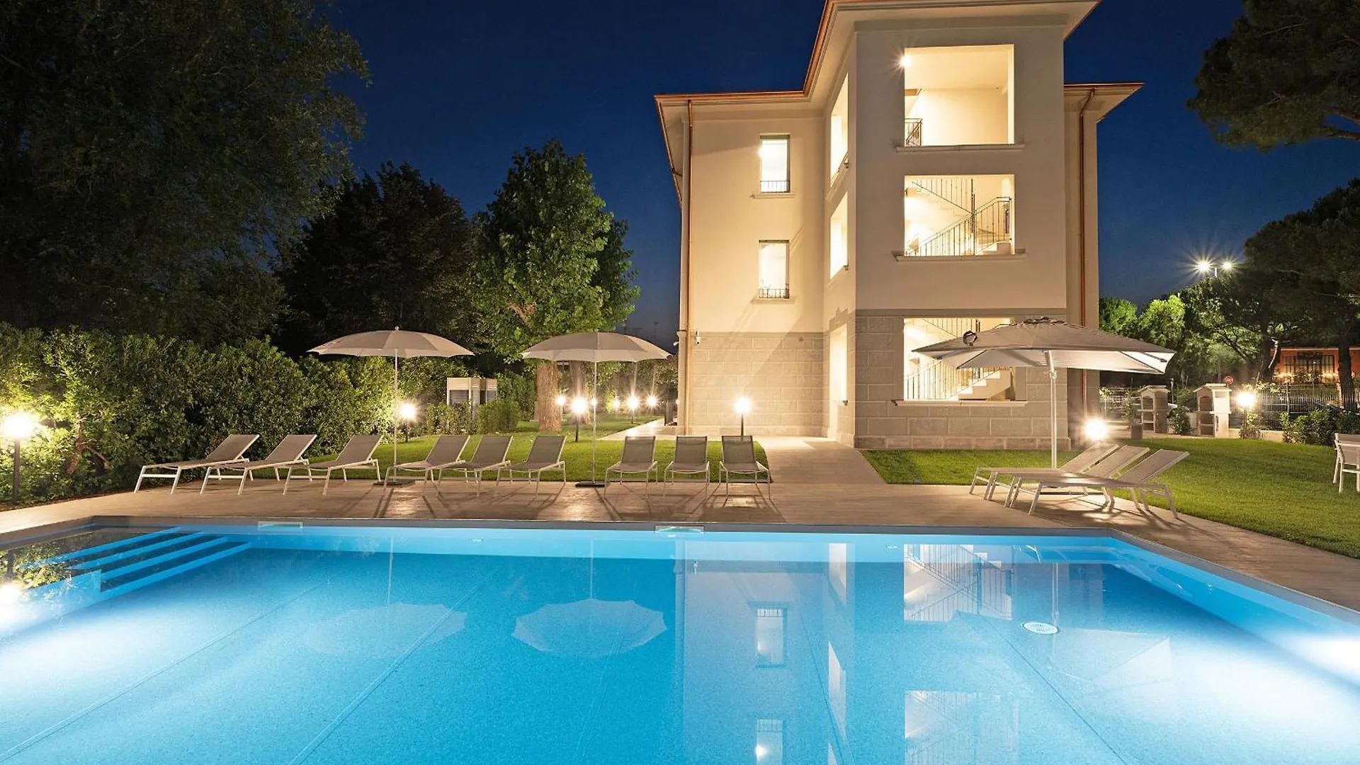 Villa Caterina Apartments By Wonderful Italy Desenzano del Garda