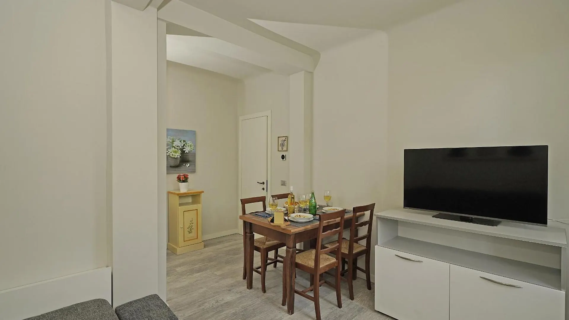 Villa Caterina Apartments By Wonderful Italy Desenzano del Garda Italien
