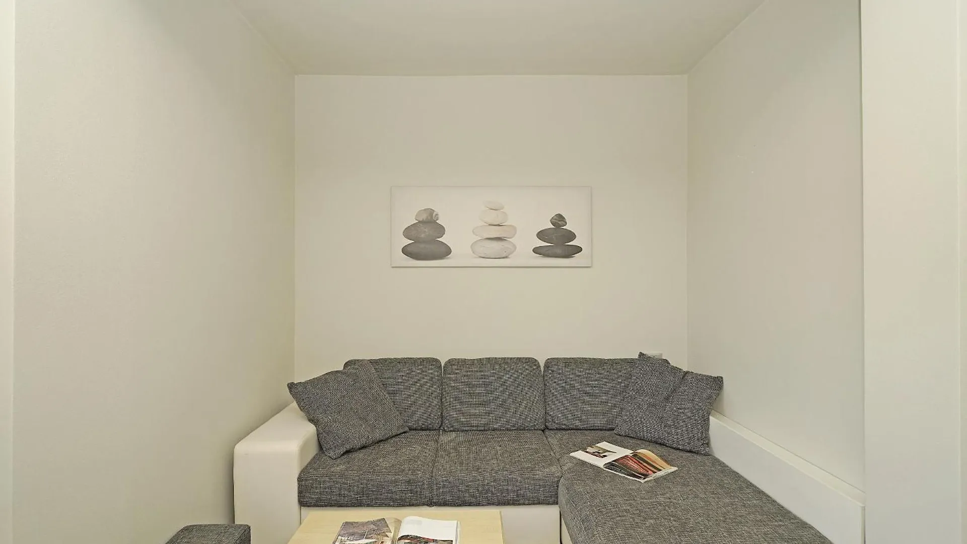 Villa Caterina Apartments By Wonderful Italy Desenzano del Garda