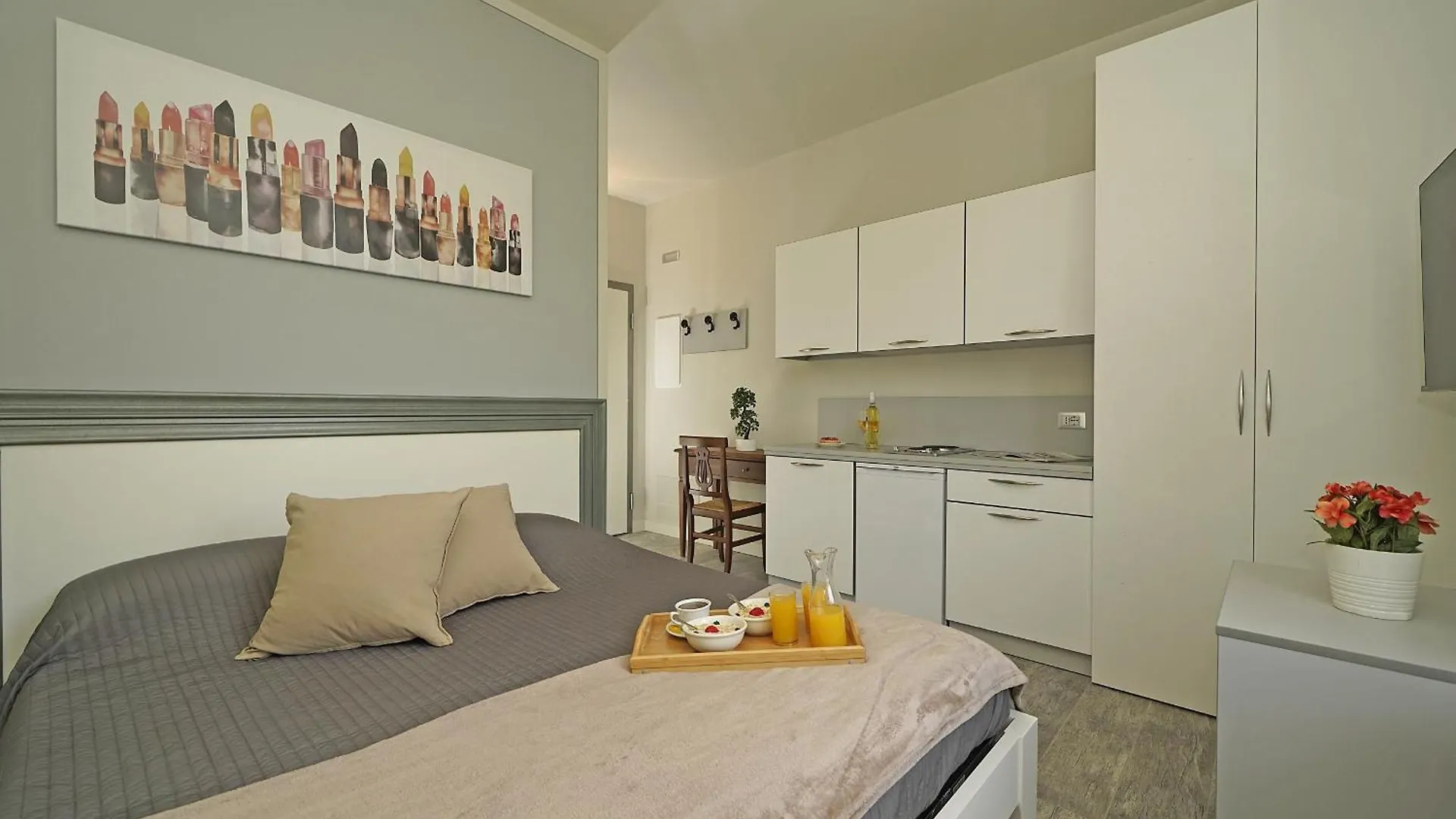 Villa Caterina Apartments By Wonderful Italy Desenzano del Garda Italien
