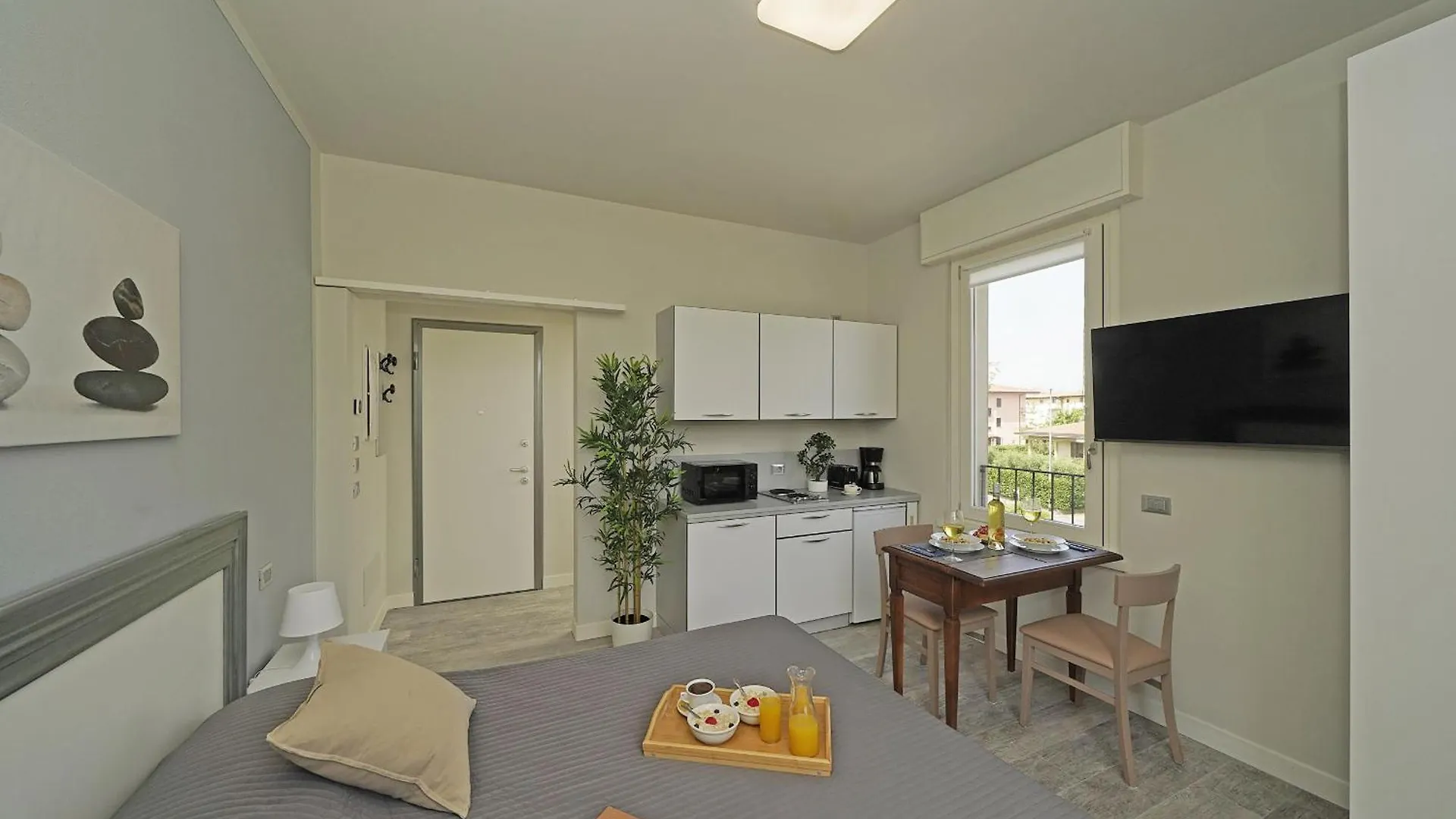 Villa Caterina Apartments By Wonderful Italy Desenzano del Garda