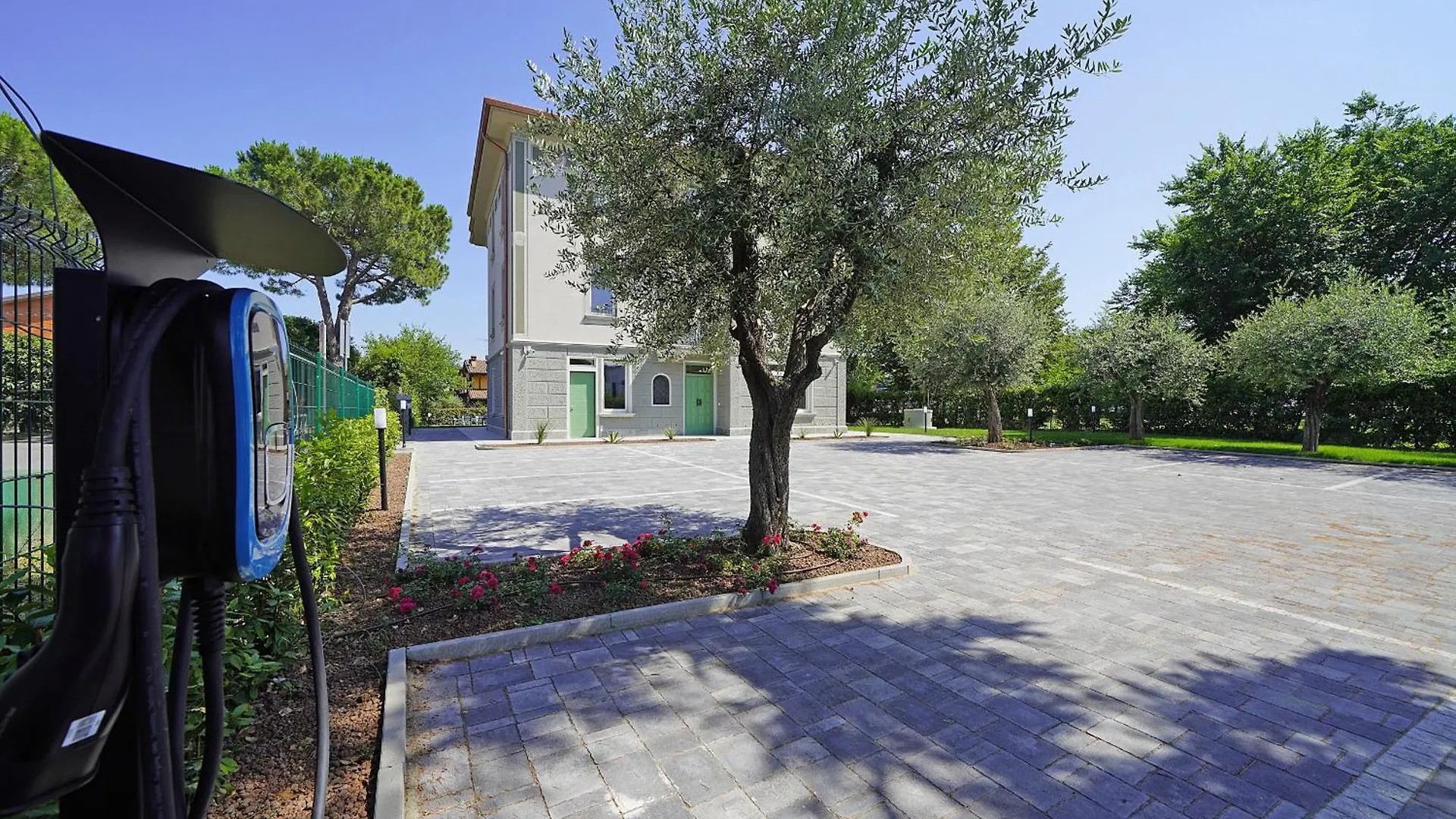 Villa Caterina Apartments By Wonderful Italy Desenzano del Garda