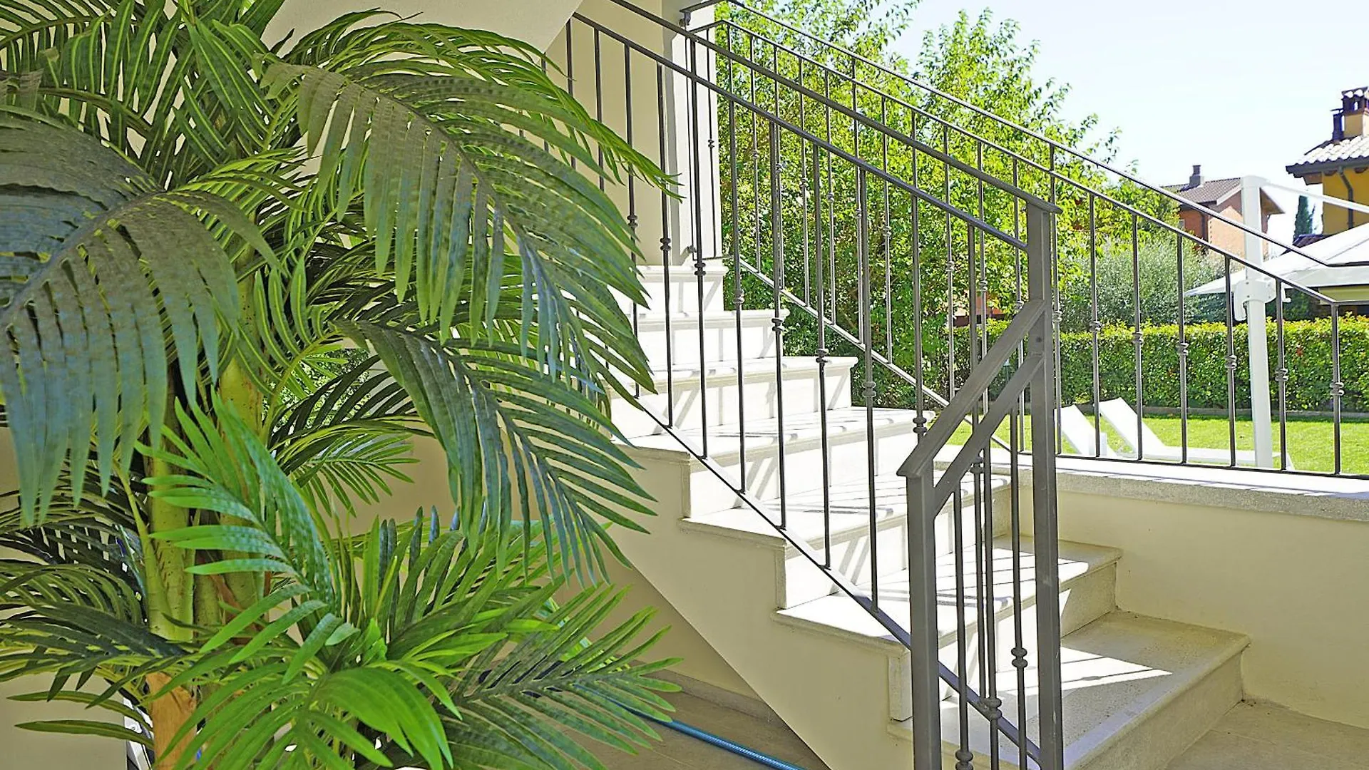 Villa Caterina Apartments By Wonderful Italy Desenzano del Garda 0*,