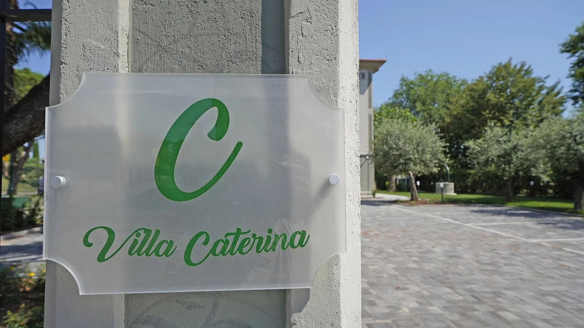 Villa Caterina Apartments By Wonderful Italy Desenzano del Garda