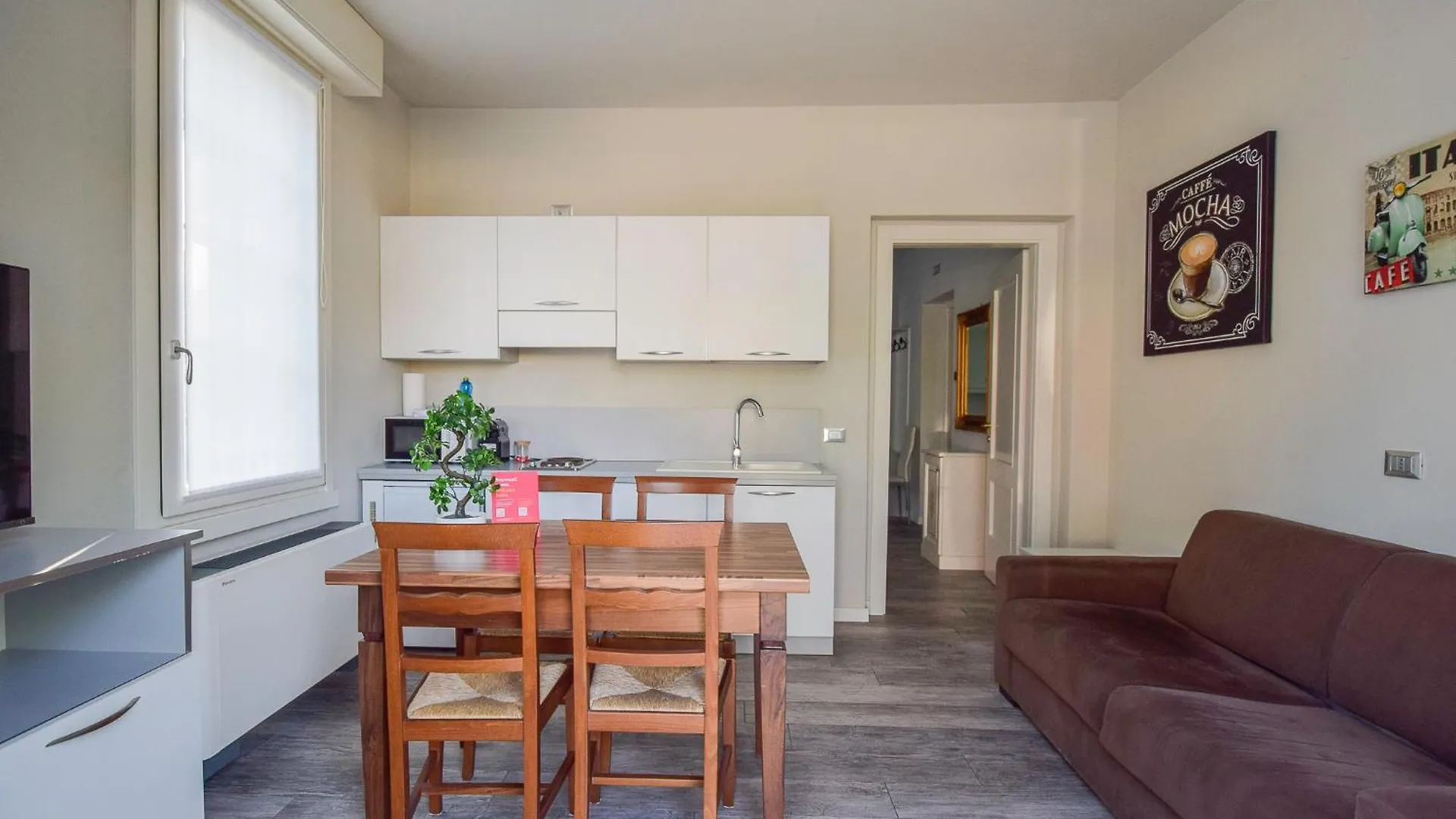 Villa Caterina Apartments By Wonderful Italy Desenzano del Garda Italy